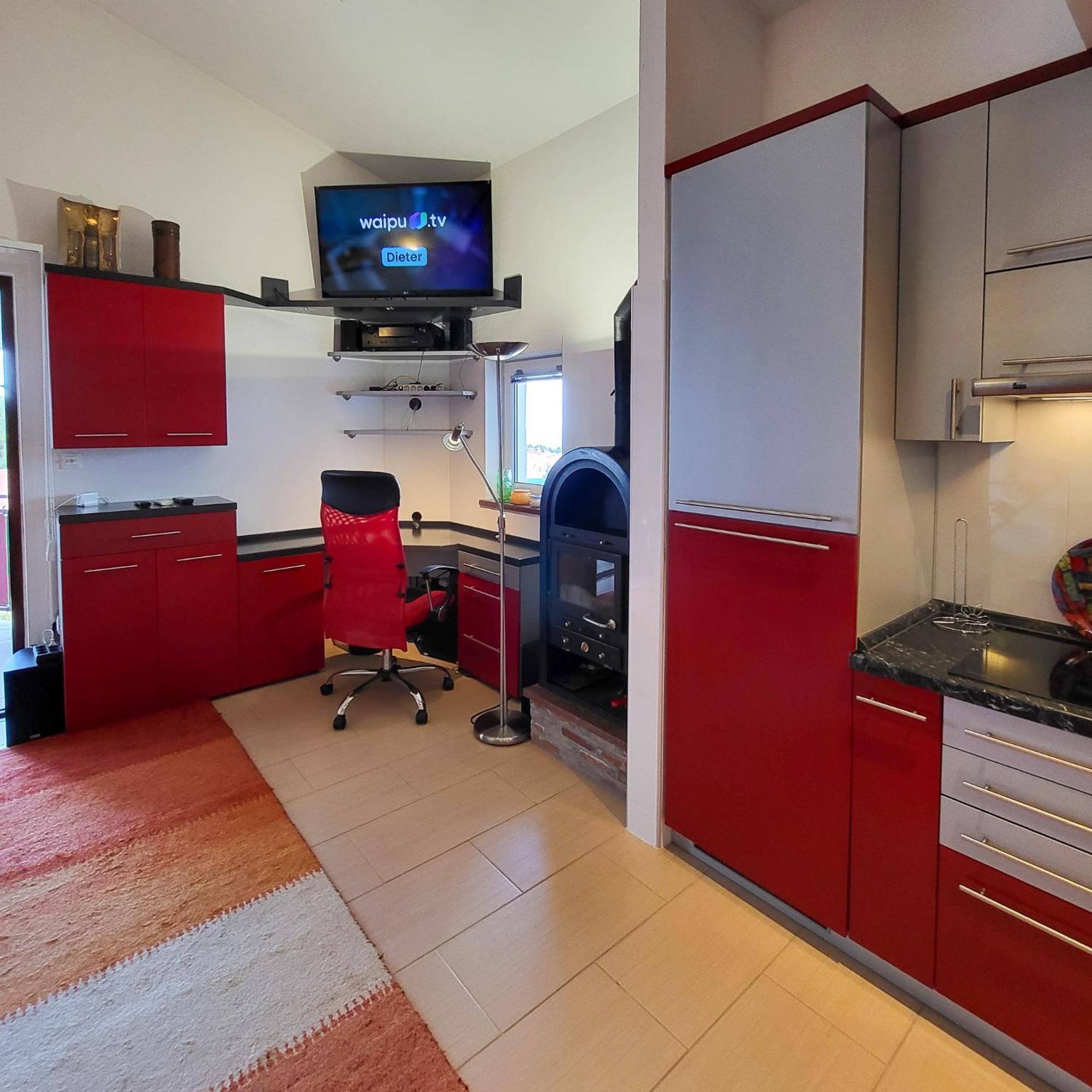 Velijoze Apartment