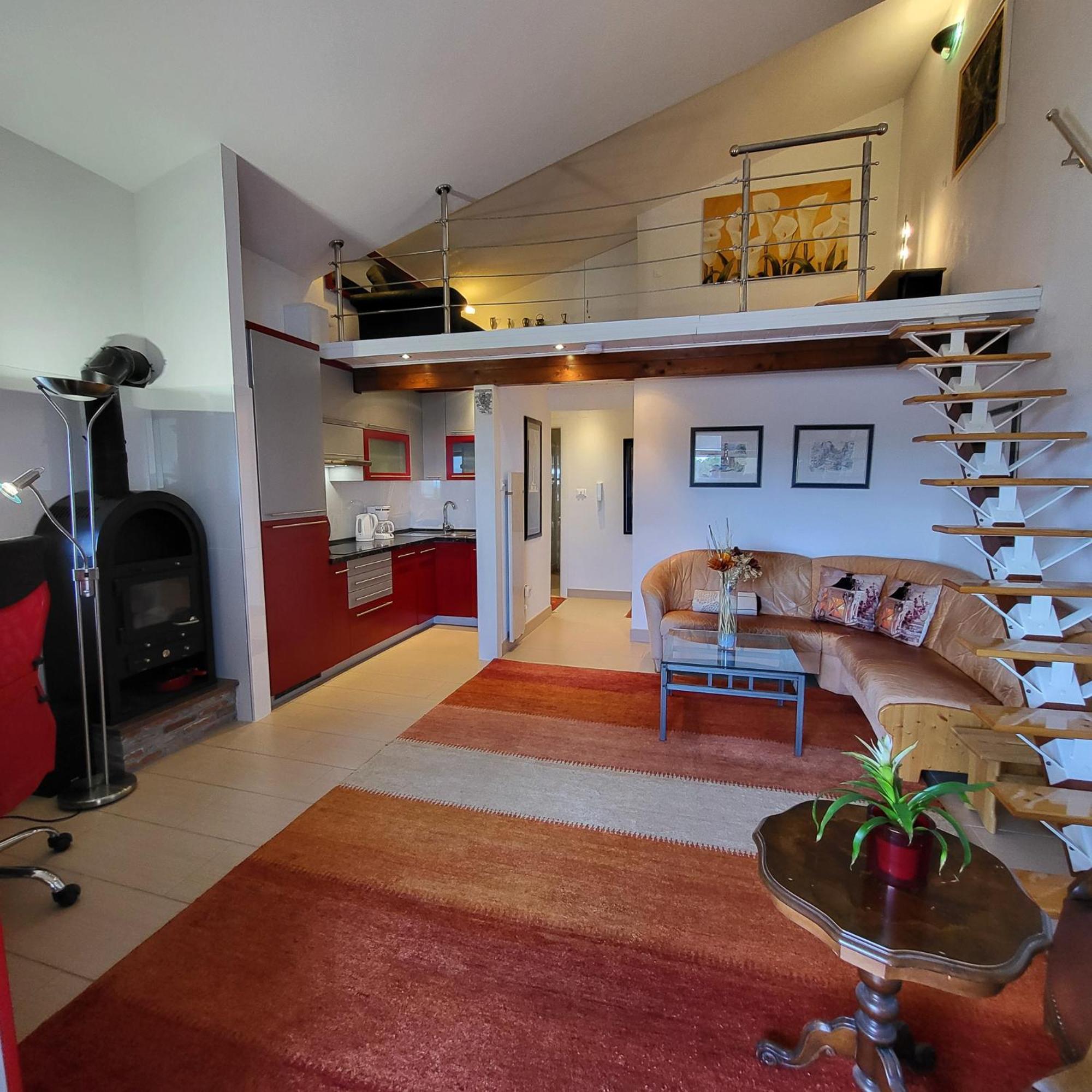 Velijoze Apartment *