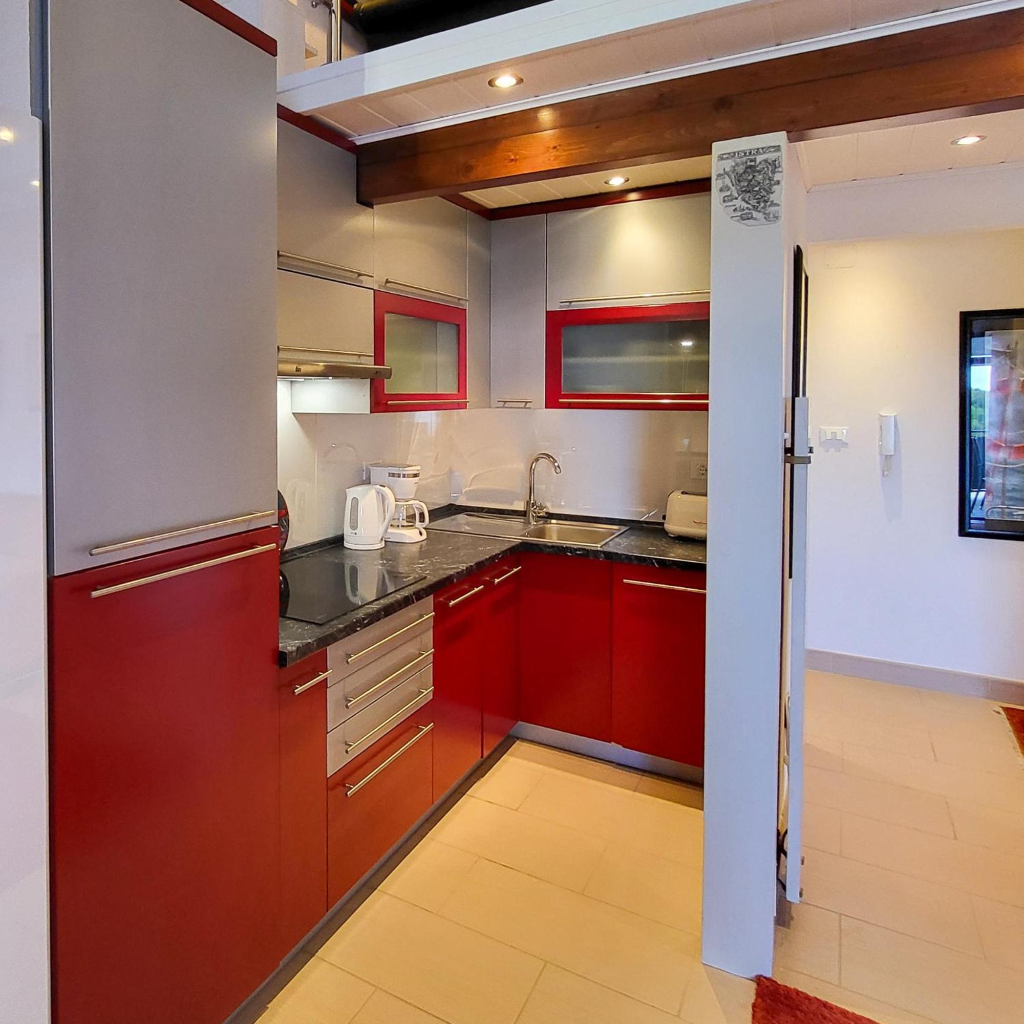 Velijoze Apartment